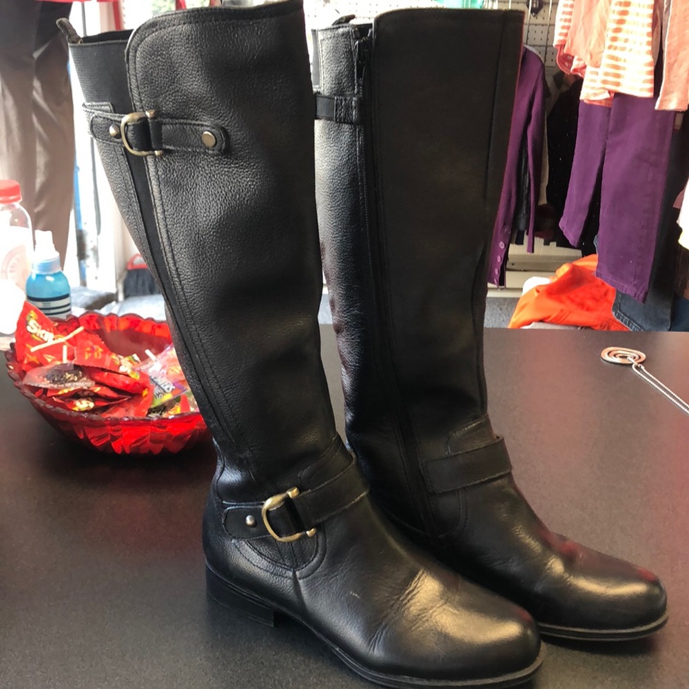 Ladies Naturalizer Fashion Boots